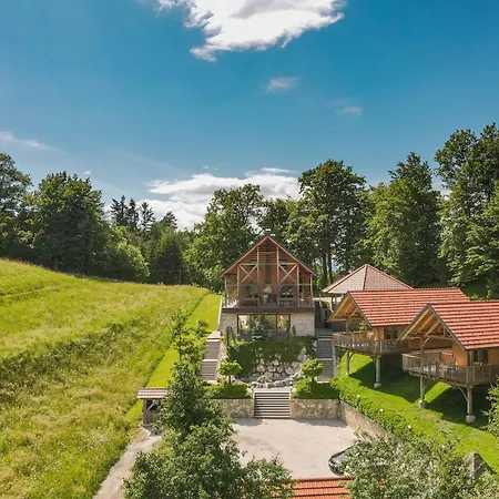 Pri Hrastu Kamnik