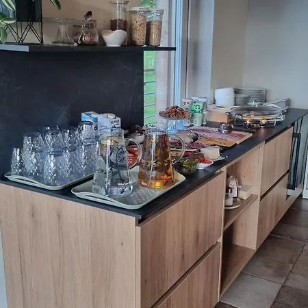 招待所 Pri Hrastu *